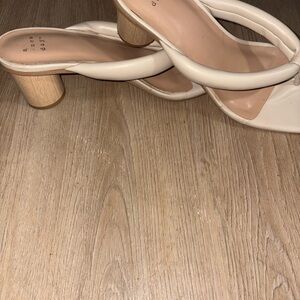 Elegant Cream Women's Heeled Sandals